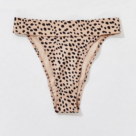 Bikini set 🐆 - Picture 3 of 9